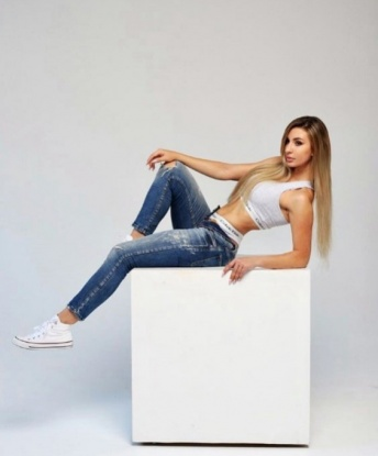 Елена, 23
